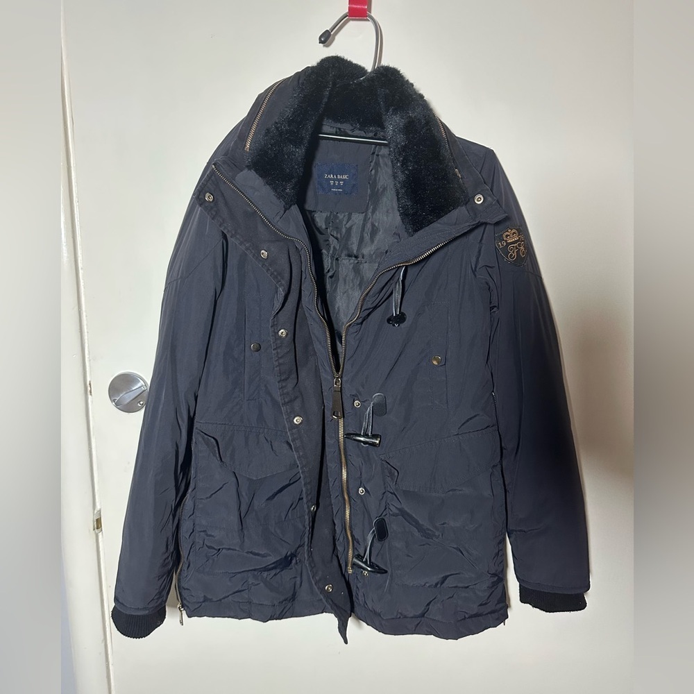 Zara Black Toggle Jacket with Fur Collar - Picture 3 of 10